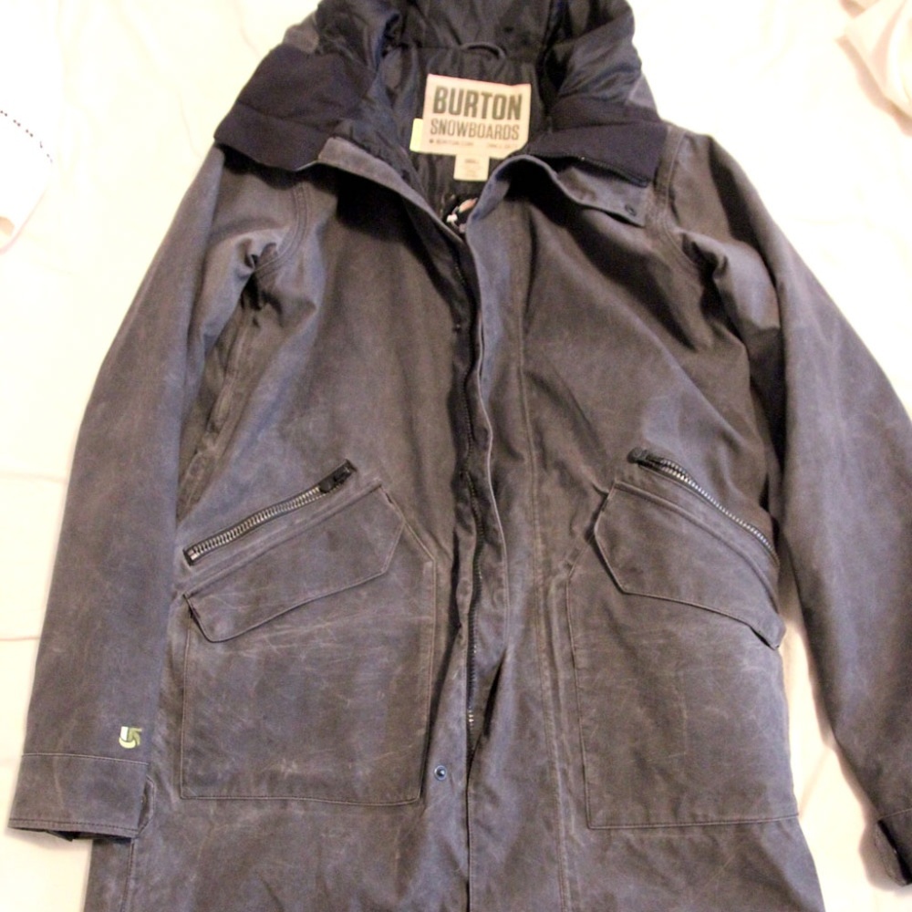 BURTON snowboarding jacket